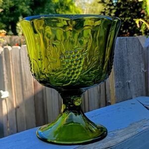 Indiana Glass 6 1/2" tall x 5 1/4" round, & about 4 1/2" deep. Excellent shape